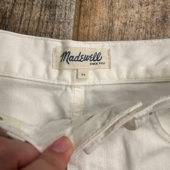 Madewell Patch & Repair High Rise Denim Shorts 24 - Picture 3 of 7